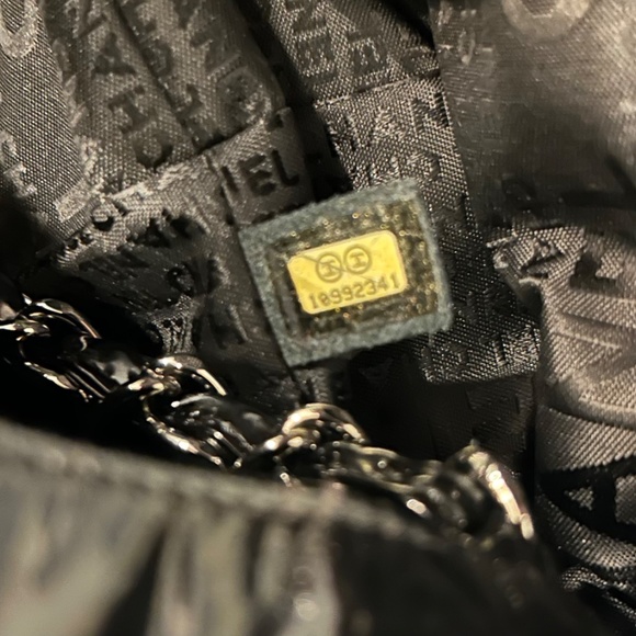 Chanel Coco Grand Cabas Black Vinyl Tote Bag size XL - Picture 10 of 16